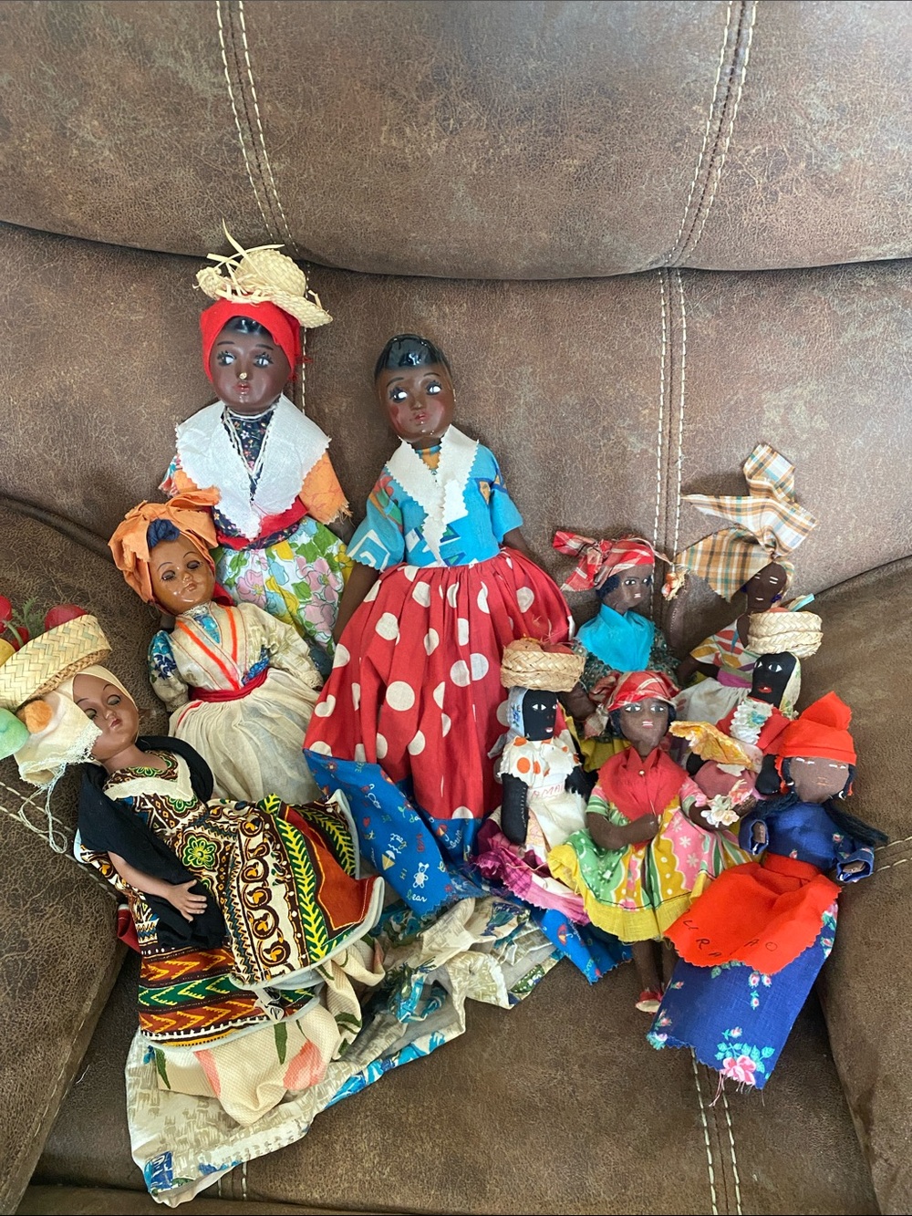 Souvenir Dolls Jamaica, Bermuda , Curaçao, Lot of 11 Vintage Dolls